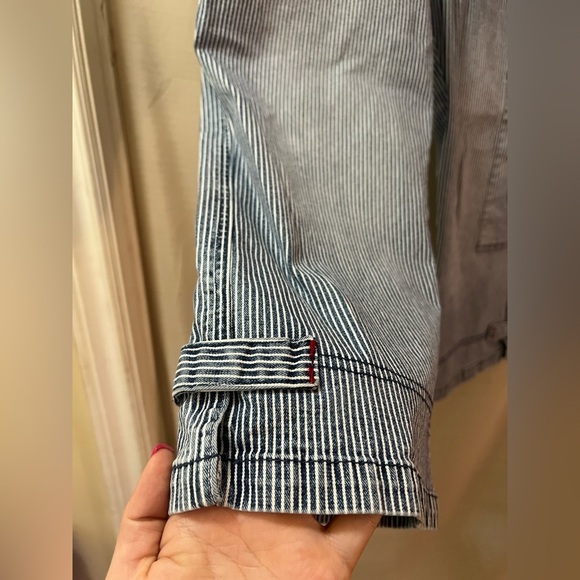 ⚫️ BOGO Cotton Ginny Striped Cropped Cargo Pants size 13 juniors, 8-10 women’s - Picture 3 of 9